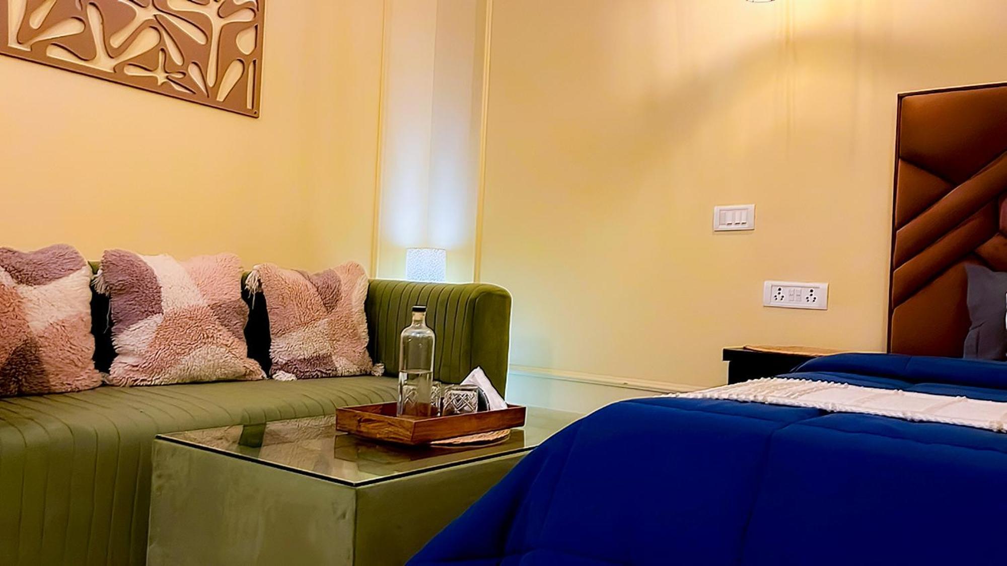 Atharva'S Homestay, Nehru Enclave Нью-Делі Екстер'єр фото
